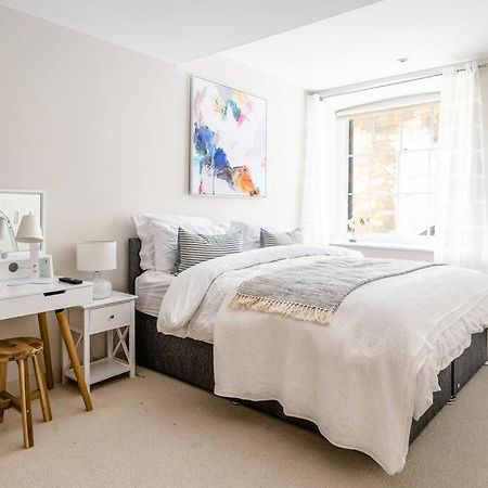 Stunning 2 Bedroom Apartment In Converted Chapel Бат Екстер'єр фото