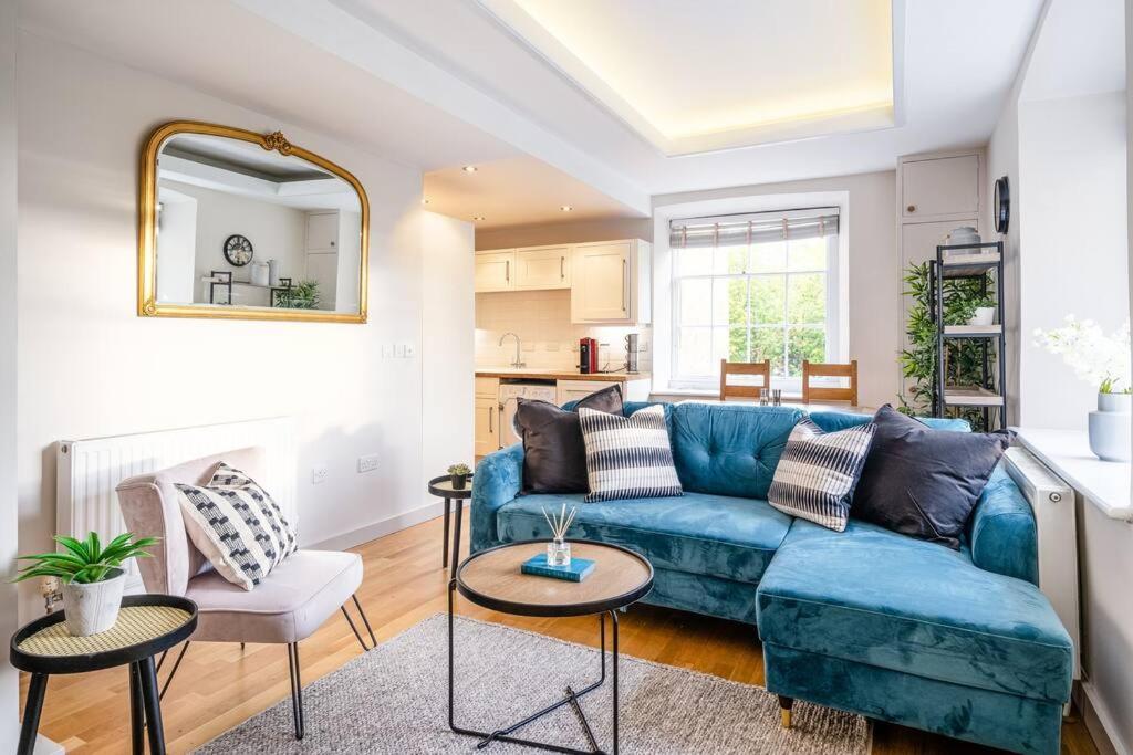 Stunning 2 Bedroom Apartment In Converted Chapel Бат Екстер'єр фото